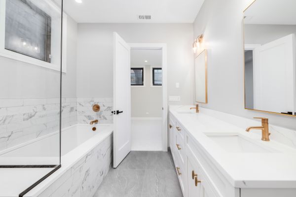 Cost of Bathroom Installation in Foley